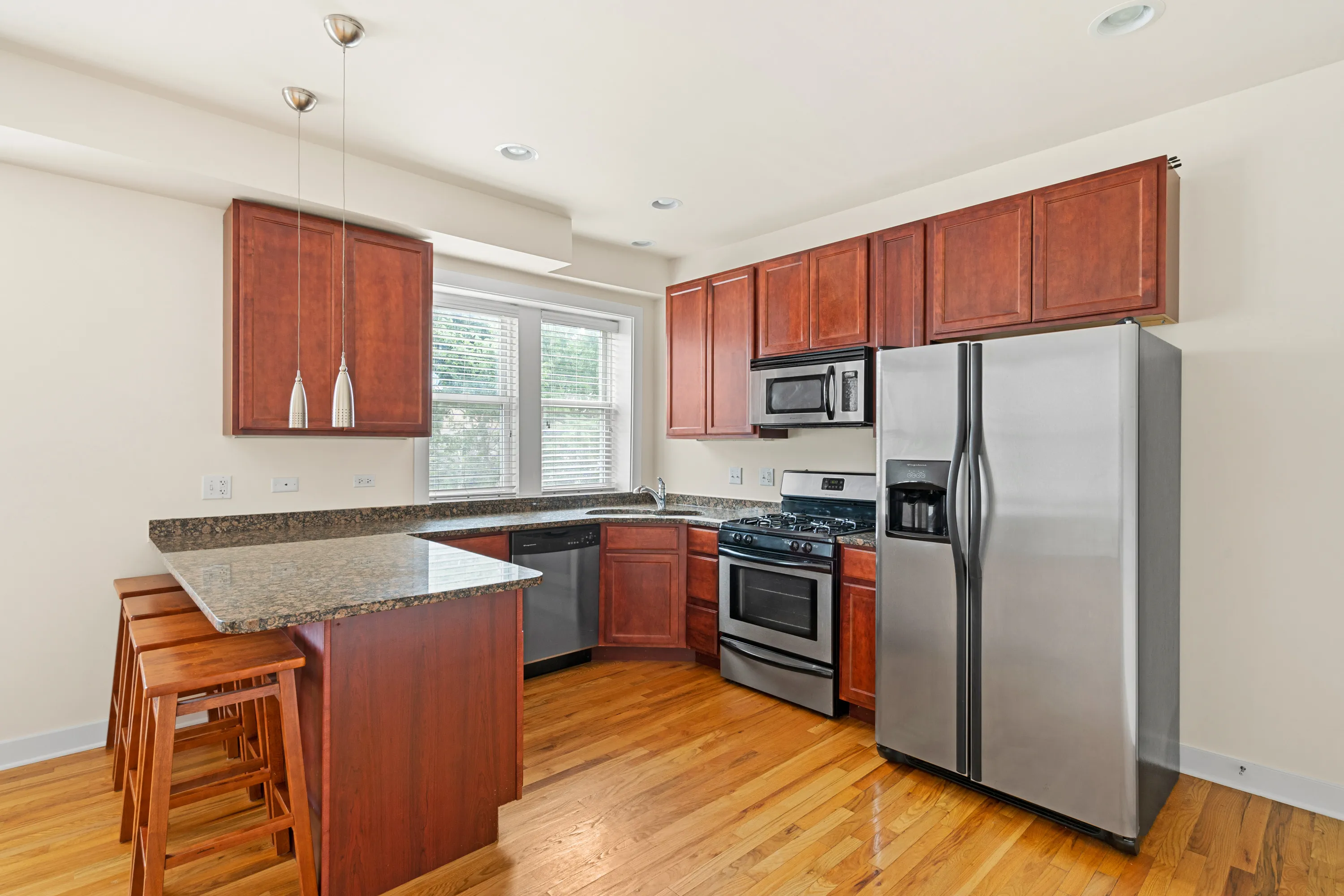 1432 N Maplewood Ave, , 60622, USA 60622-unit#304-Chicago-IL