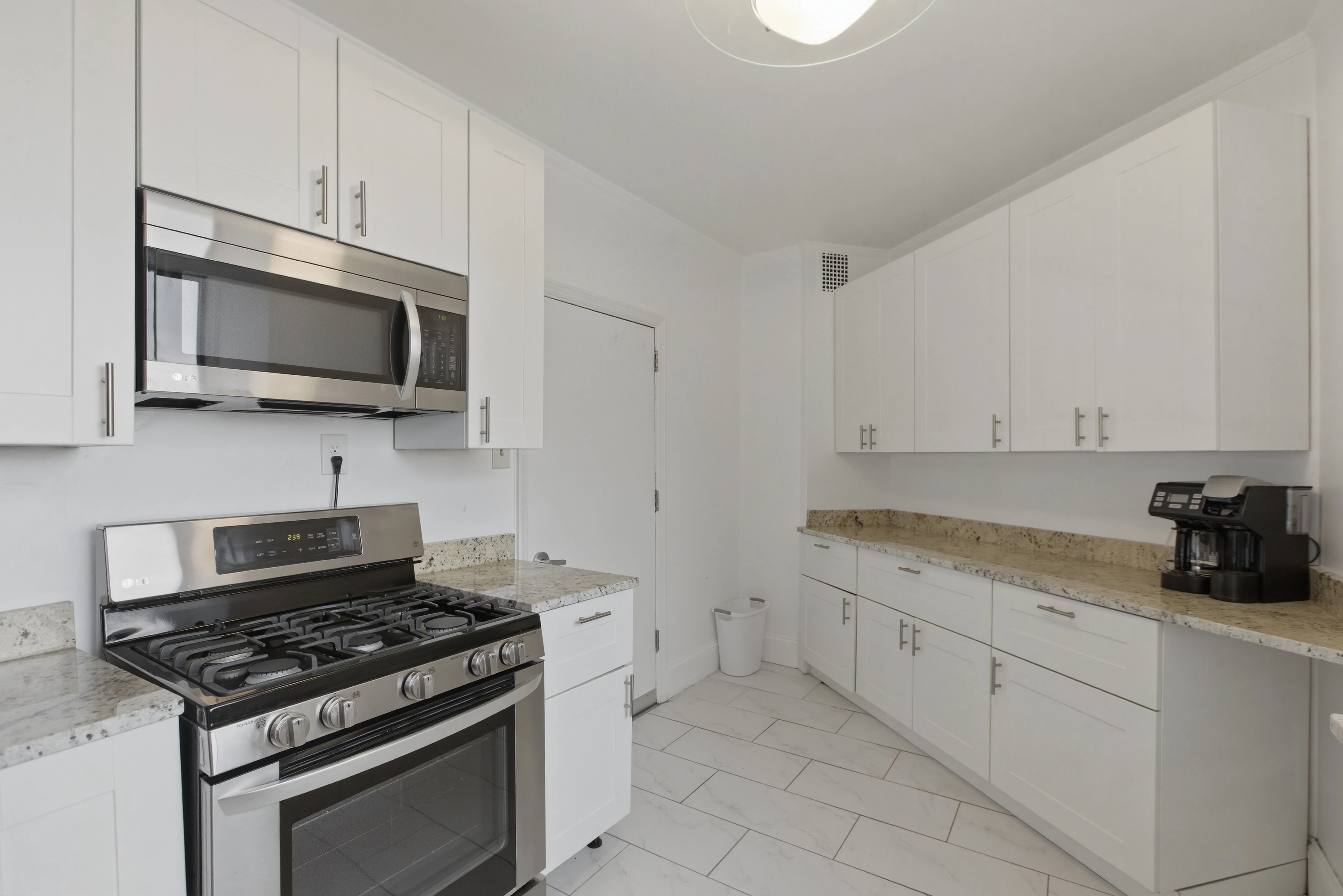 4940 S East End Ave, ,  60615, USA 60615-unit#17A-Chicago-IL