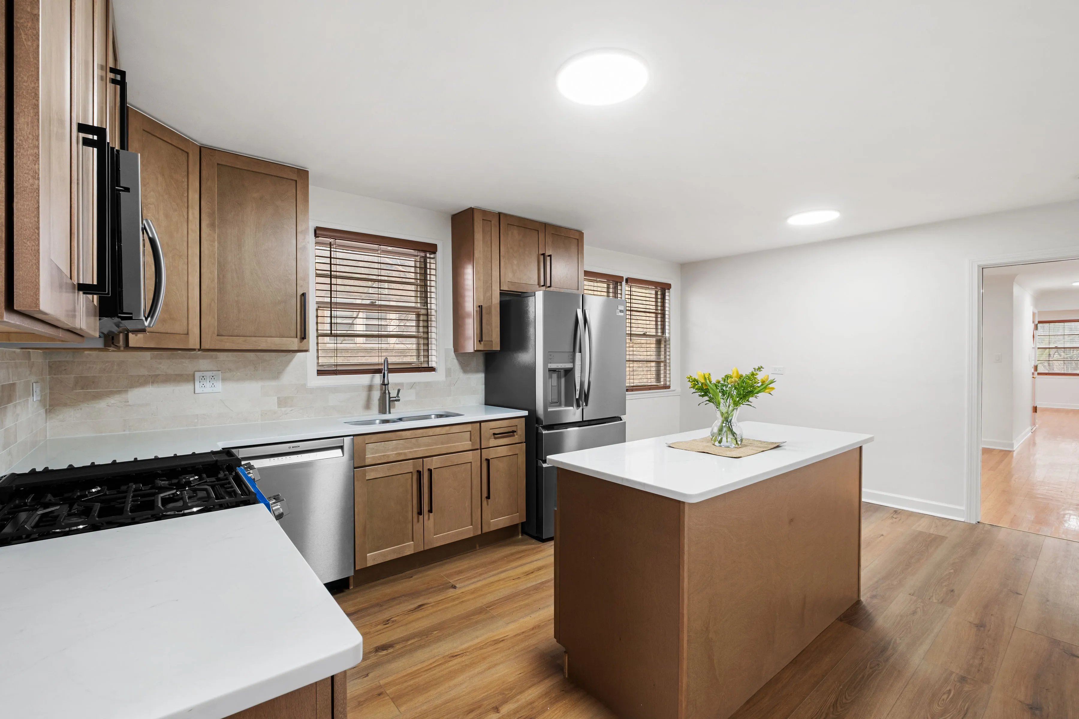 2531 W Lunt Ave, ,  60645, USA 60645-unit#2-Chicago-IL