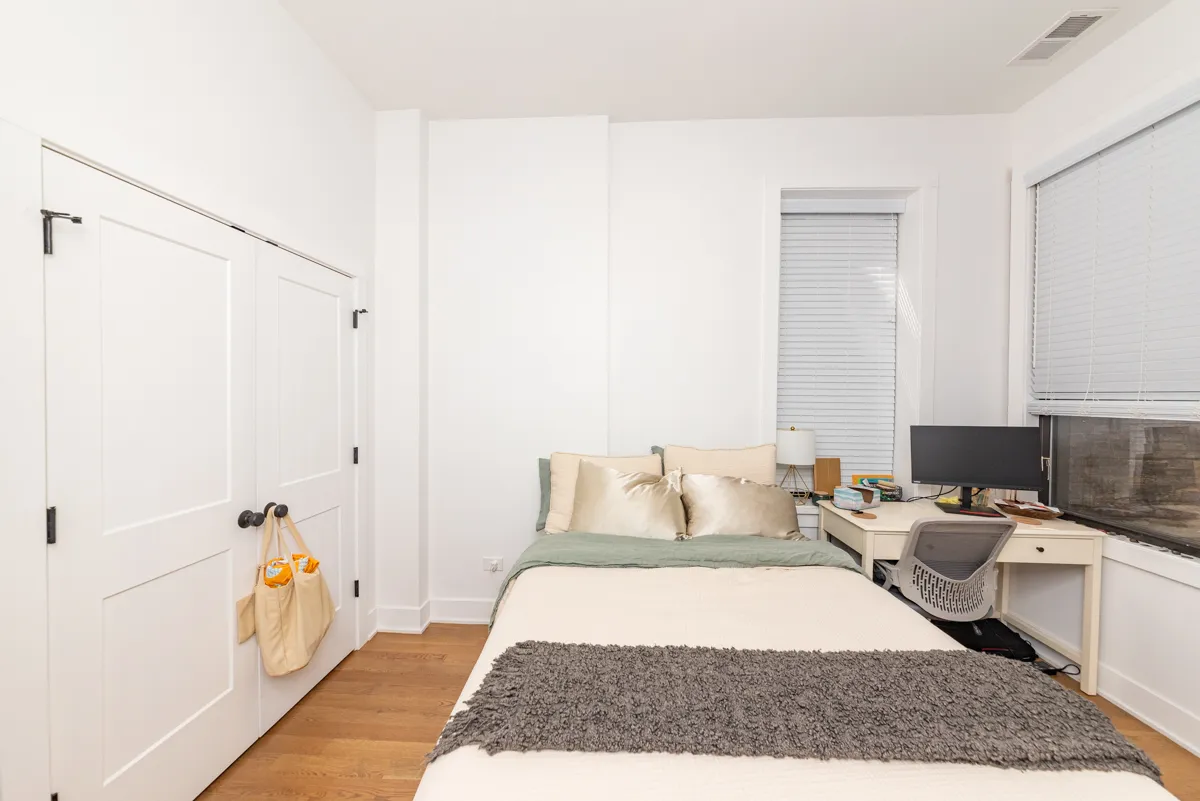 3517 N Reta Ave, ,  60657, USA 60657-unit#2F-Chicago-IL