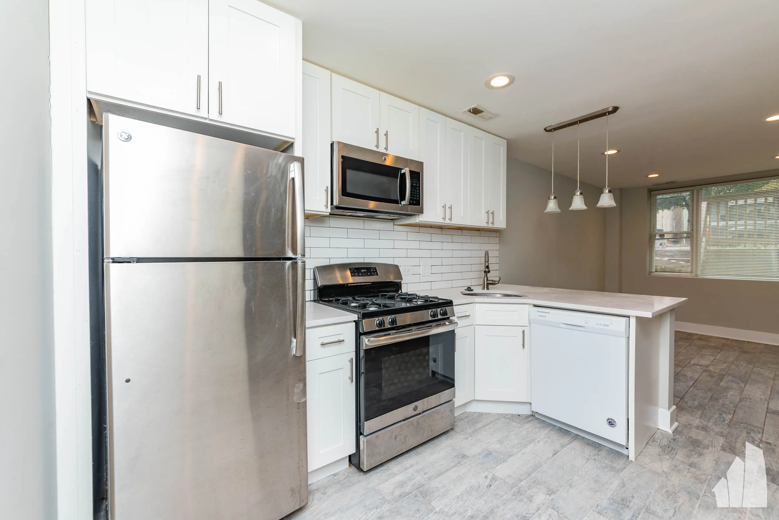 2437 N Ashland Ave, ,  60614, USA 60614-unit#GDN-Chicago-IL