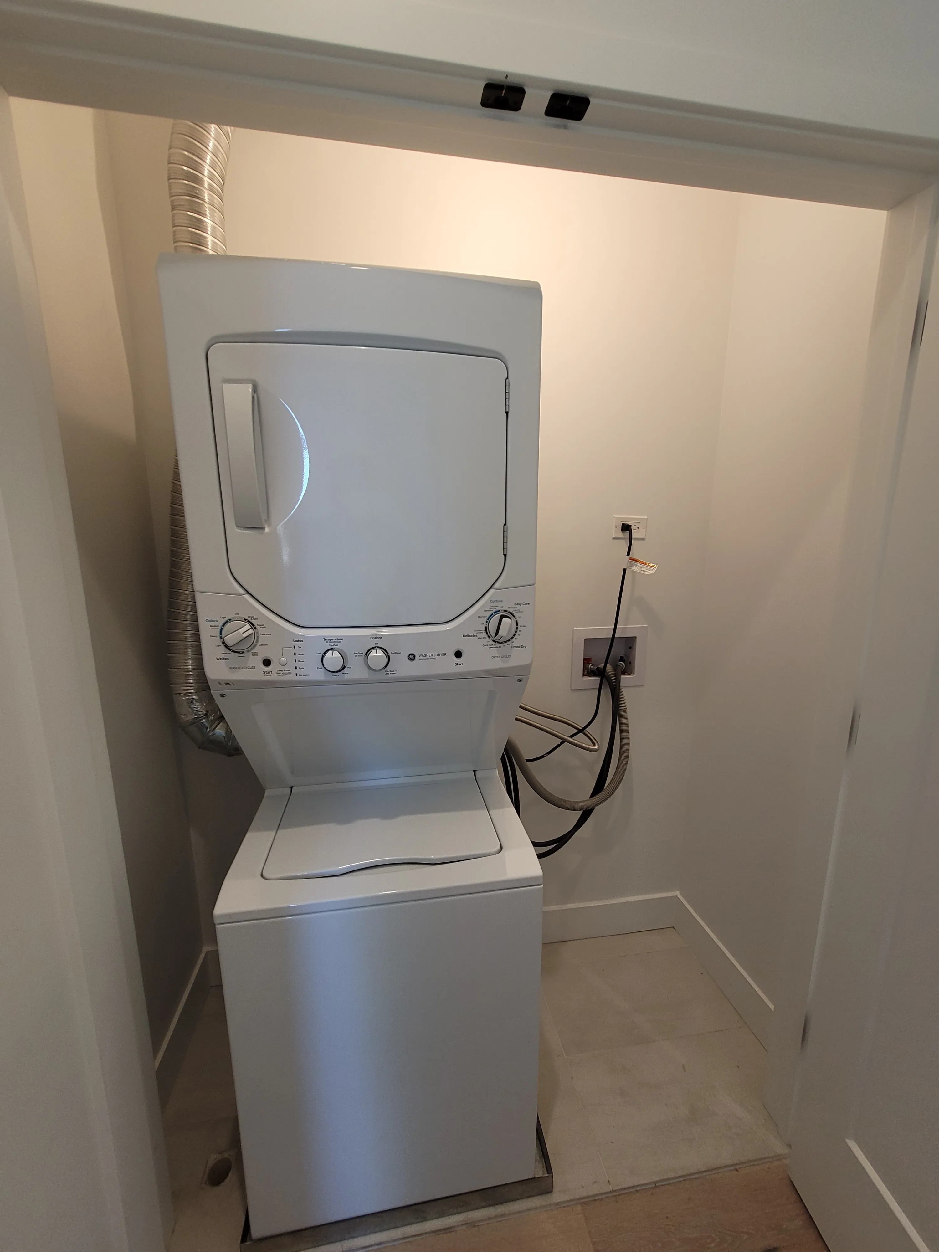 1334 W Bryn Mawr Ave, ,  60660, USA 60660-unit#3R-Chicago-IL