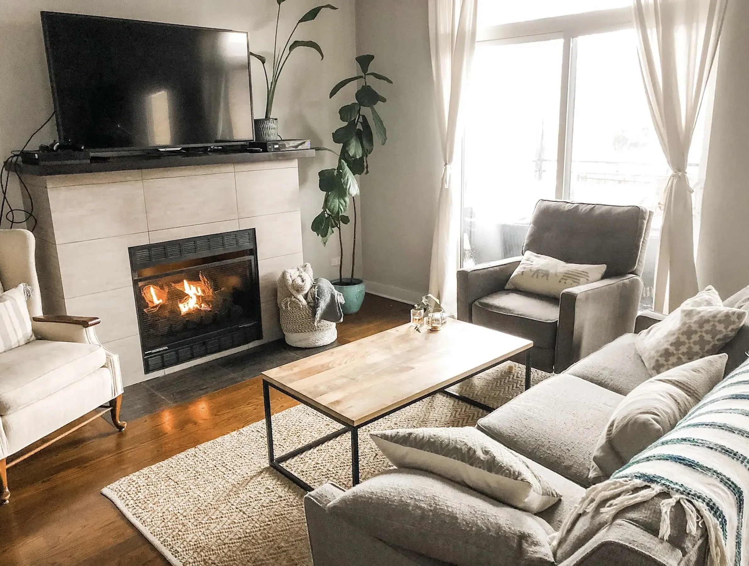 1916 N Kedzie Ave, ,  60647, USA 60647-unit#1R-Chicago-IL