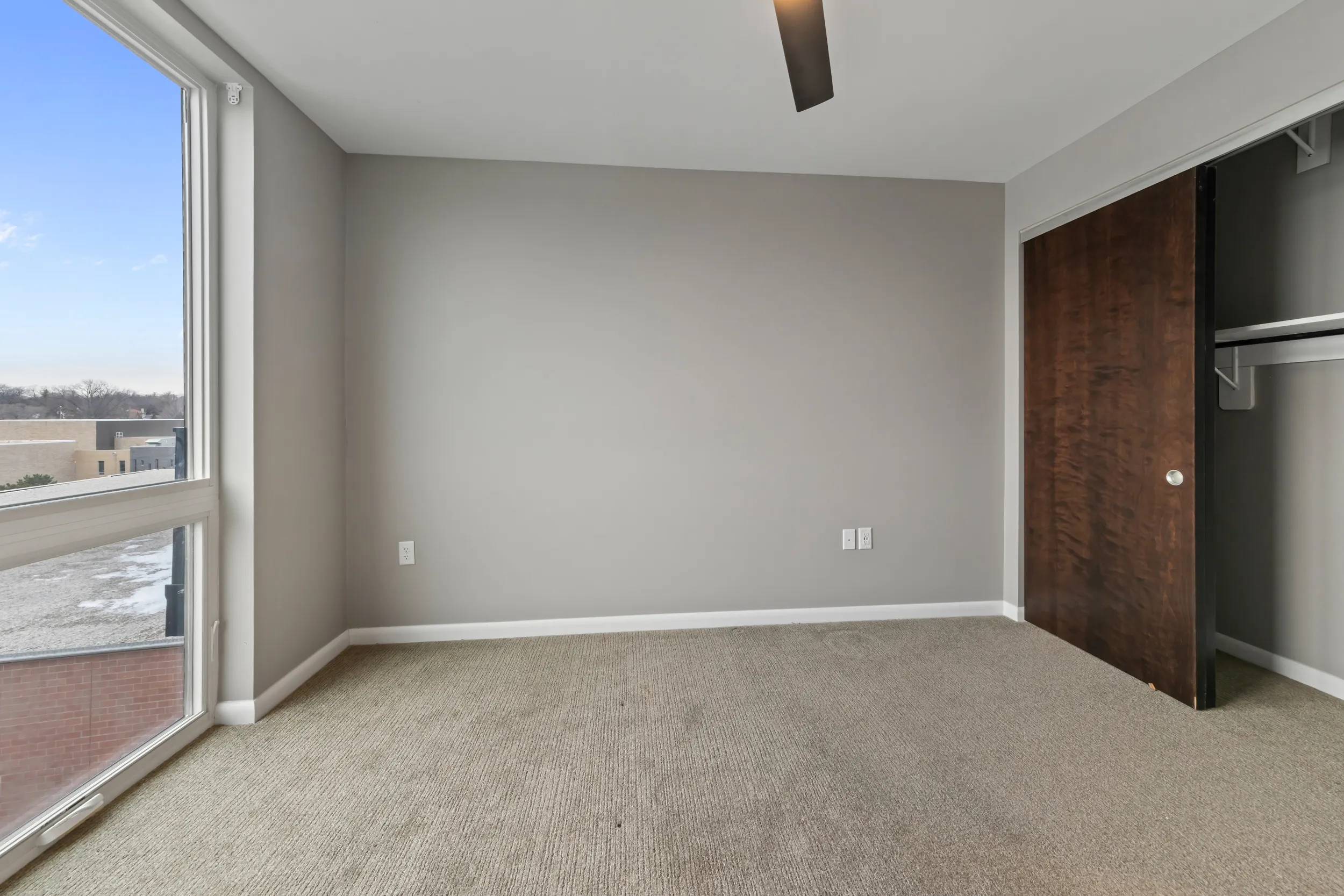 8041 W Bluemound Rd, , WI 53213, USA 53213-unit#107-Milwaukee-IL