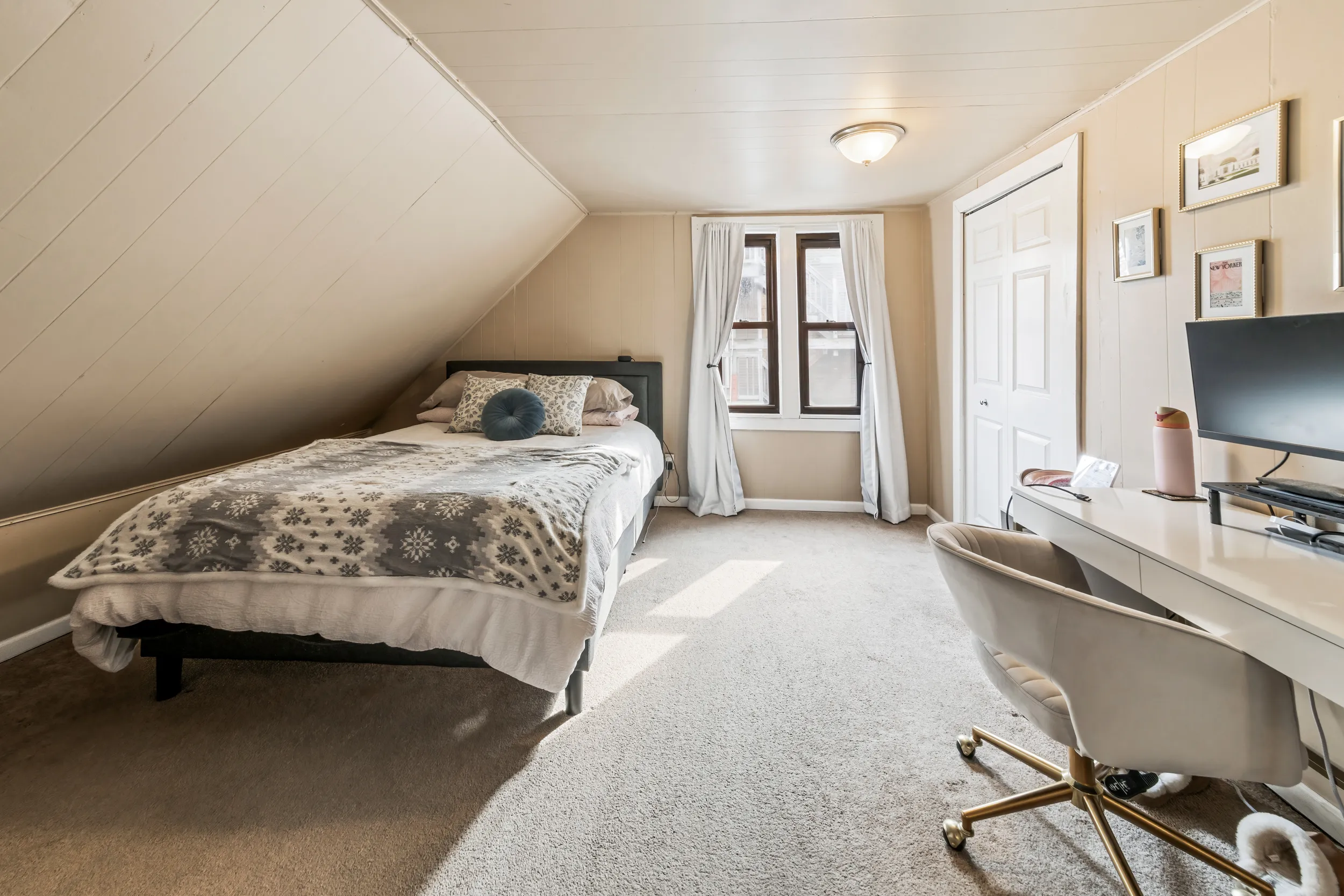 1214 W Melrose St, ,  60657, USA 60657-unit#CH-Chicago-IL