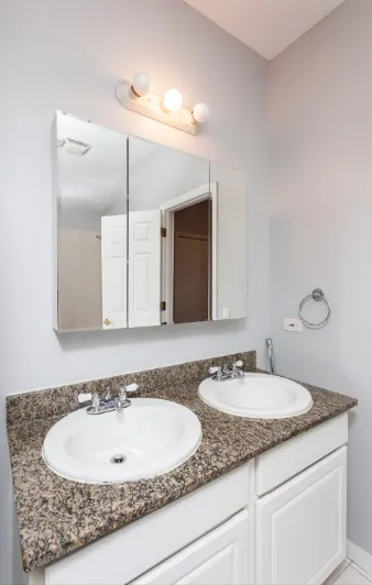 2427 N Clybourn Ave, ,  60614, USA 60614-unit#D-Chicago-IL