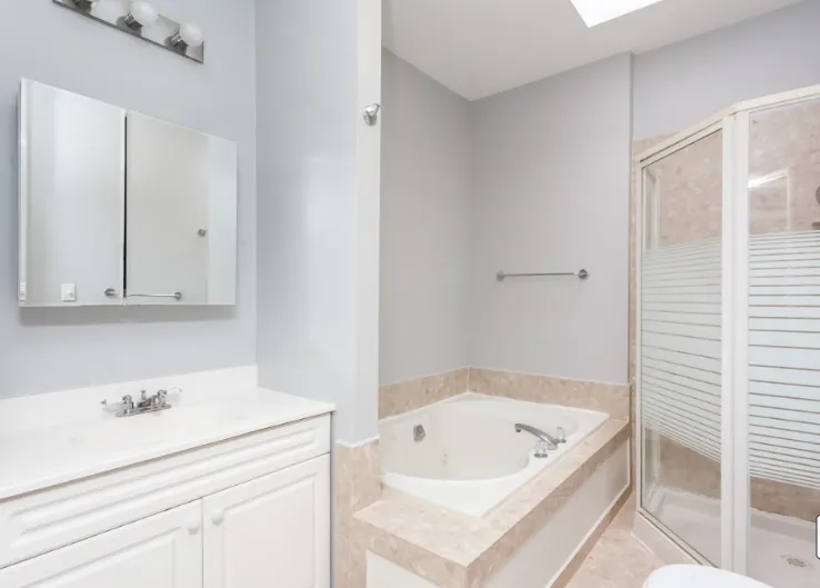 2427 N Clybourn Ave, ,  60614, USA 60614-unit#D-Chicago-IL