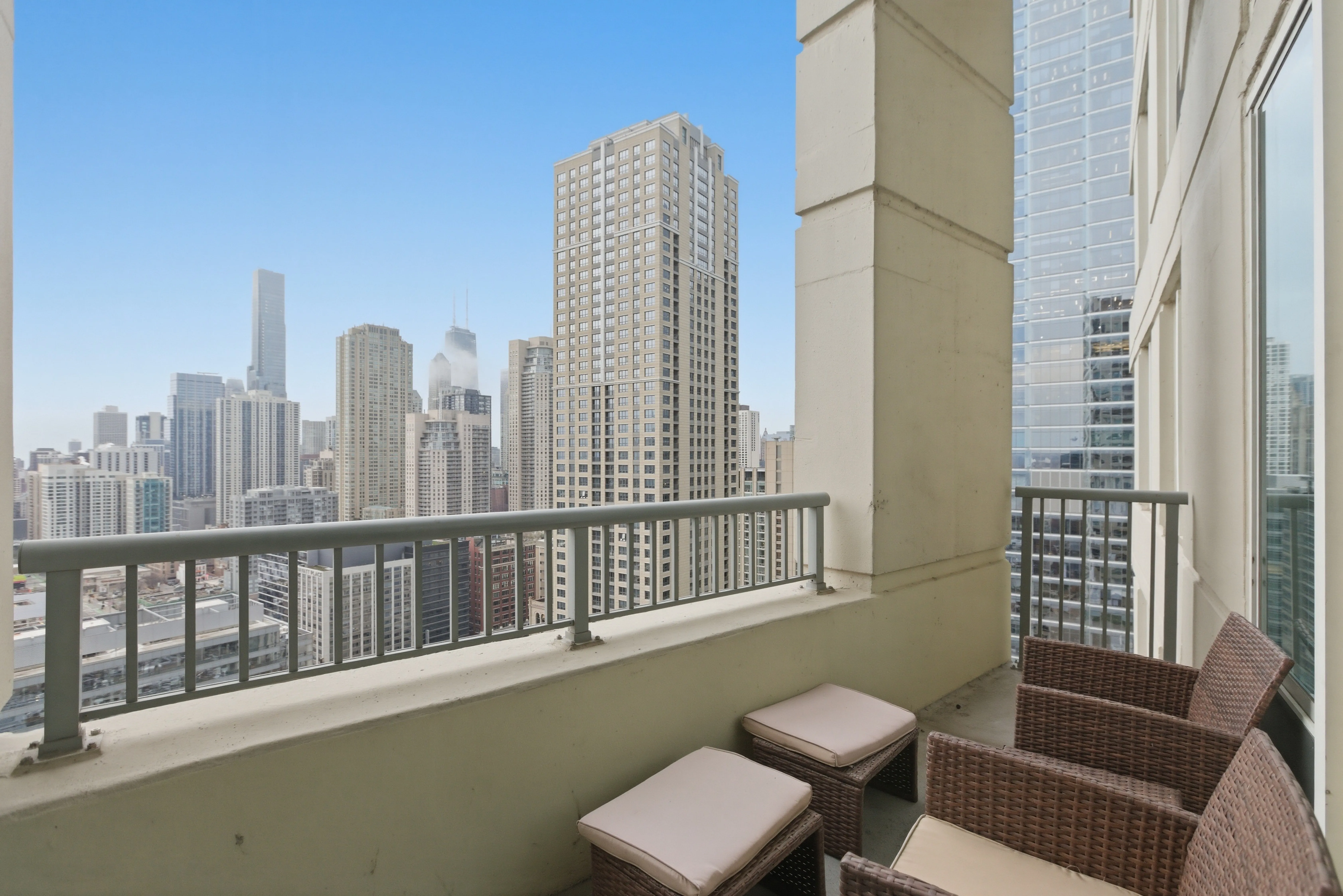 345 N La Salle Dr, ,  60654, USA 60654-unit#3202-Chicago-IL
