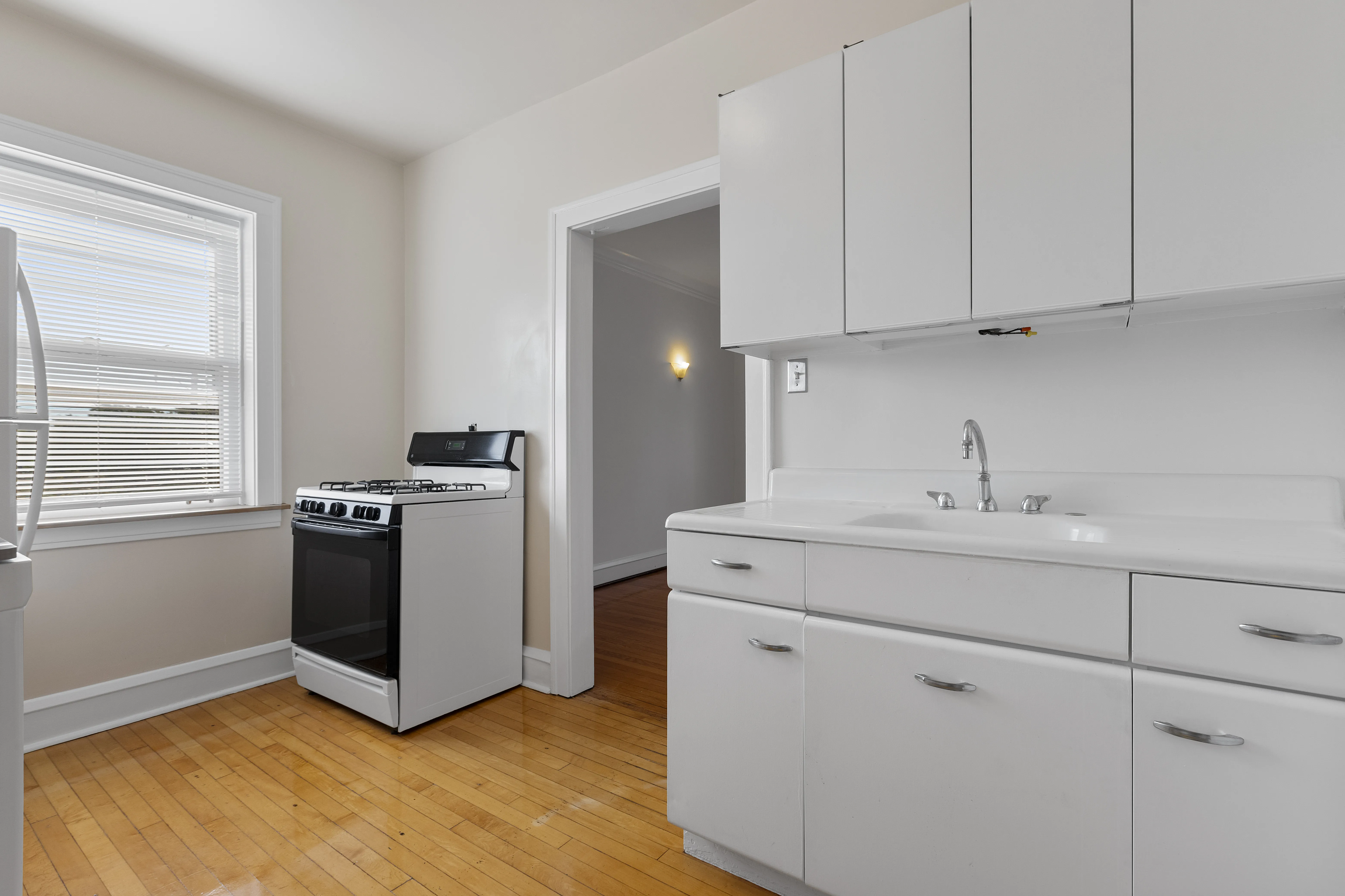 816 Mulford St, , 60202, USA 60202-unit#2R-Evanston-IL