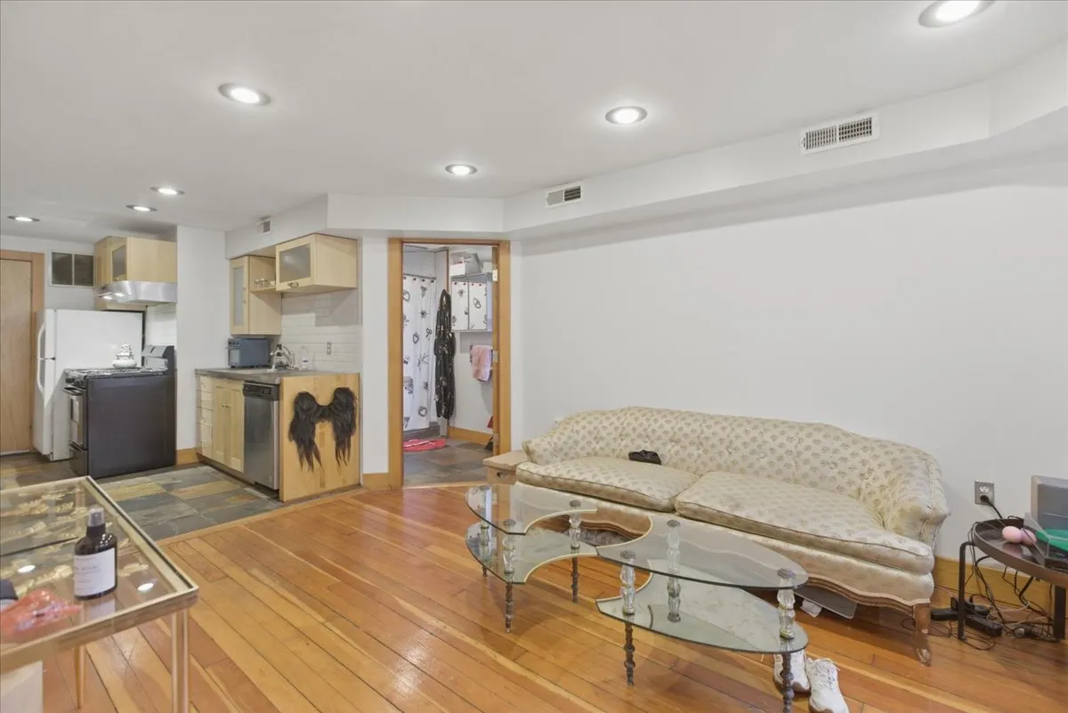 2711 N Lawndale Ave, ,  60647, USA 60647-unit#G-Chicago-IL