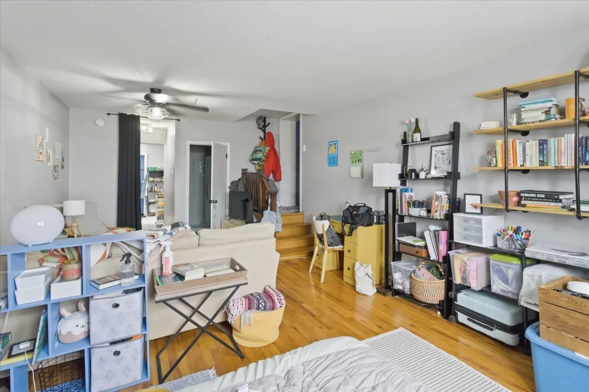 3147 W Wellington Ave, ,  60618, USA 60618-unit#G-Chicago-IL