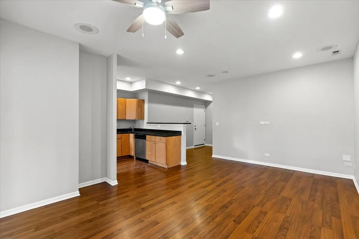 7717 N Marshfield Ave, , 60626, USA 60626-unit#1-Chicago-IL