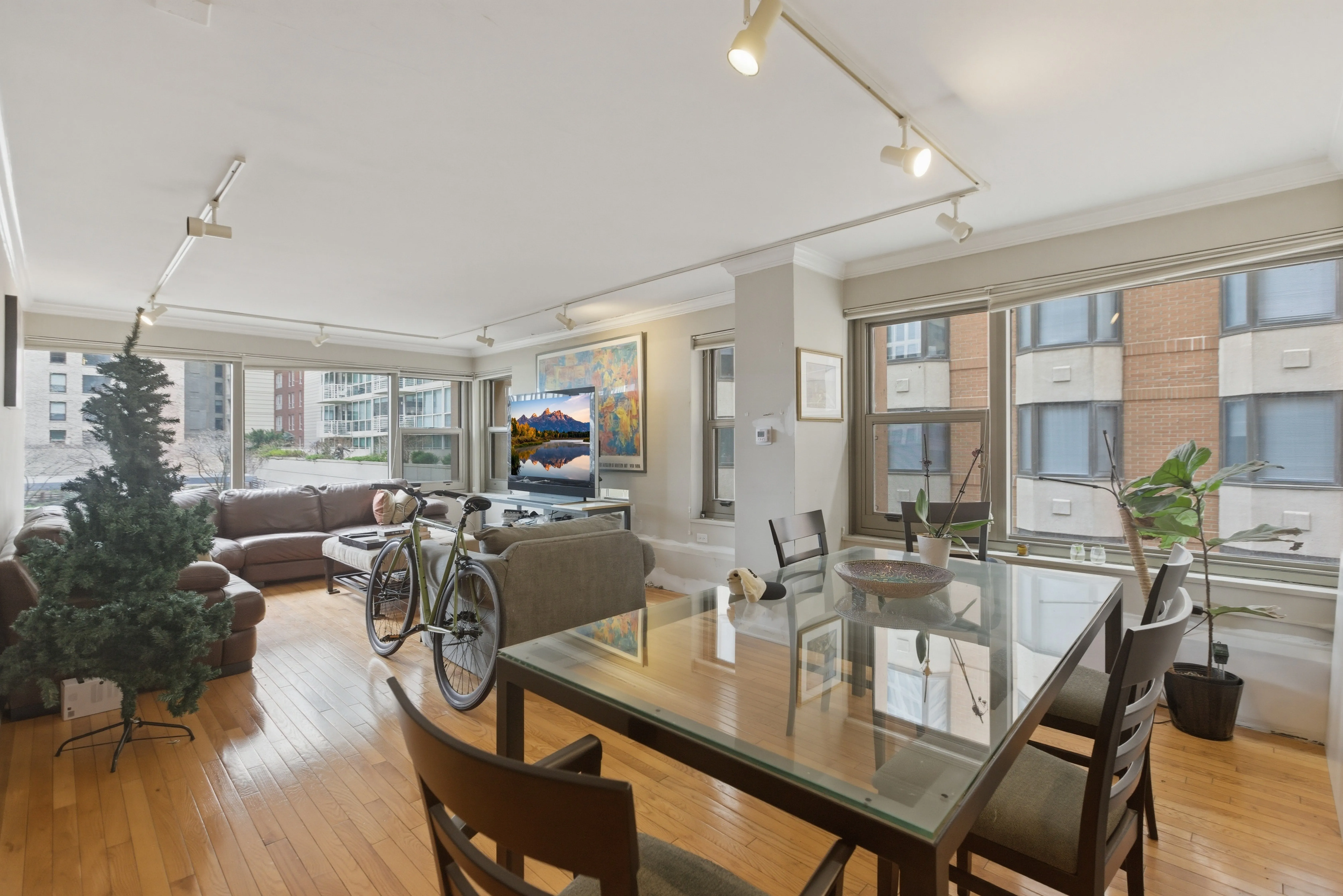 247 E Chestnut St, , 60611, USA 60611-unit#1003-Chicago-IL