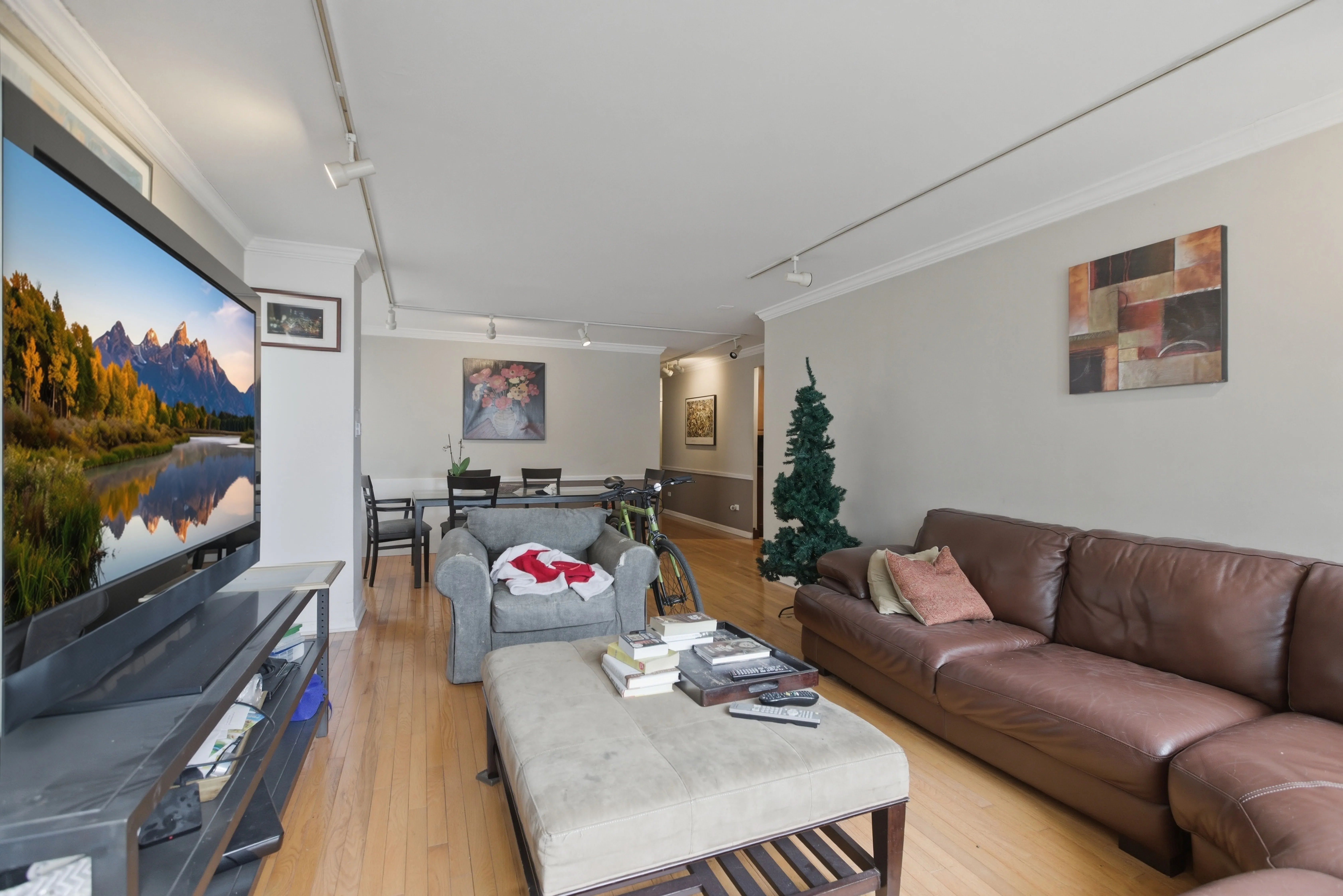 247 E Chestnut St, , 60611, USA 60611-unit#1003-Chicago-IL