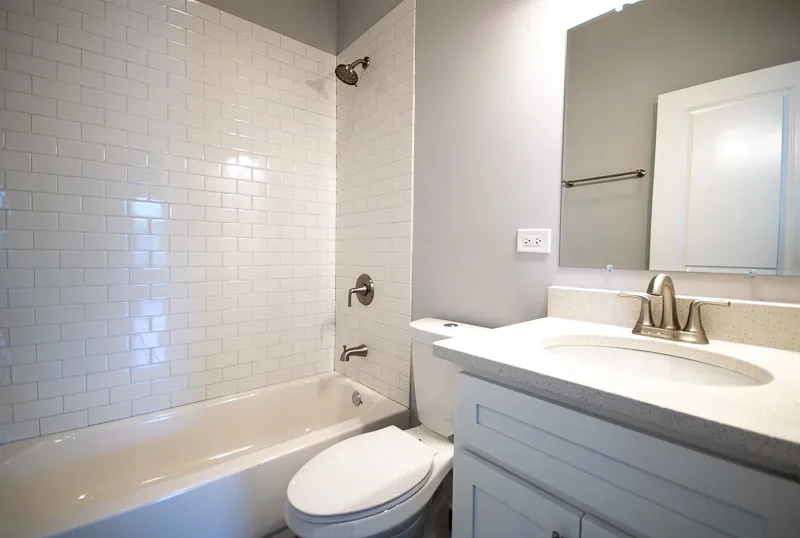 1044 W 18th St #3f, ,  60608, USA 60608-unit#3F-Chicago-IL