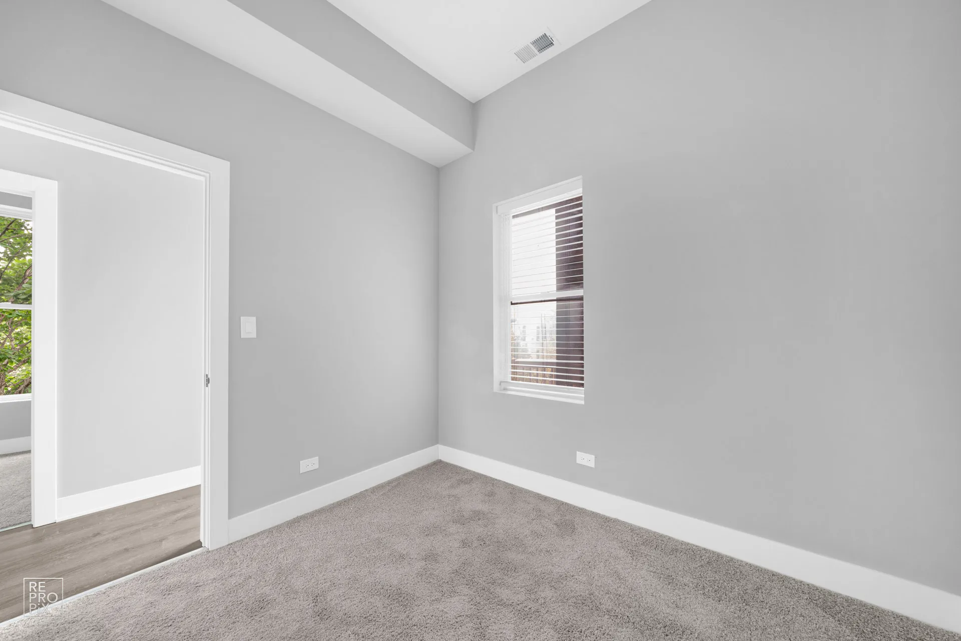 1035 N Washtenaw Ave, ,  60622, USA 60622-unit#1-Chicago-IL