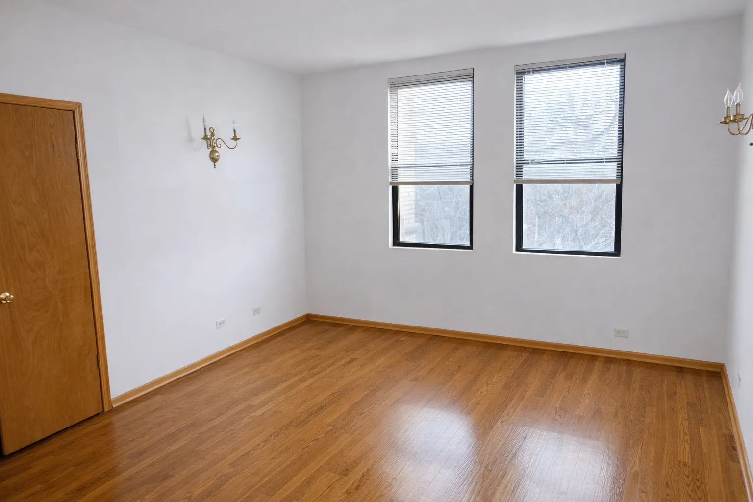 1934 E 74th St, , 60649, USA 60649-unit#302-Chicago-IL