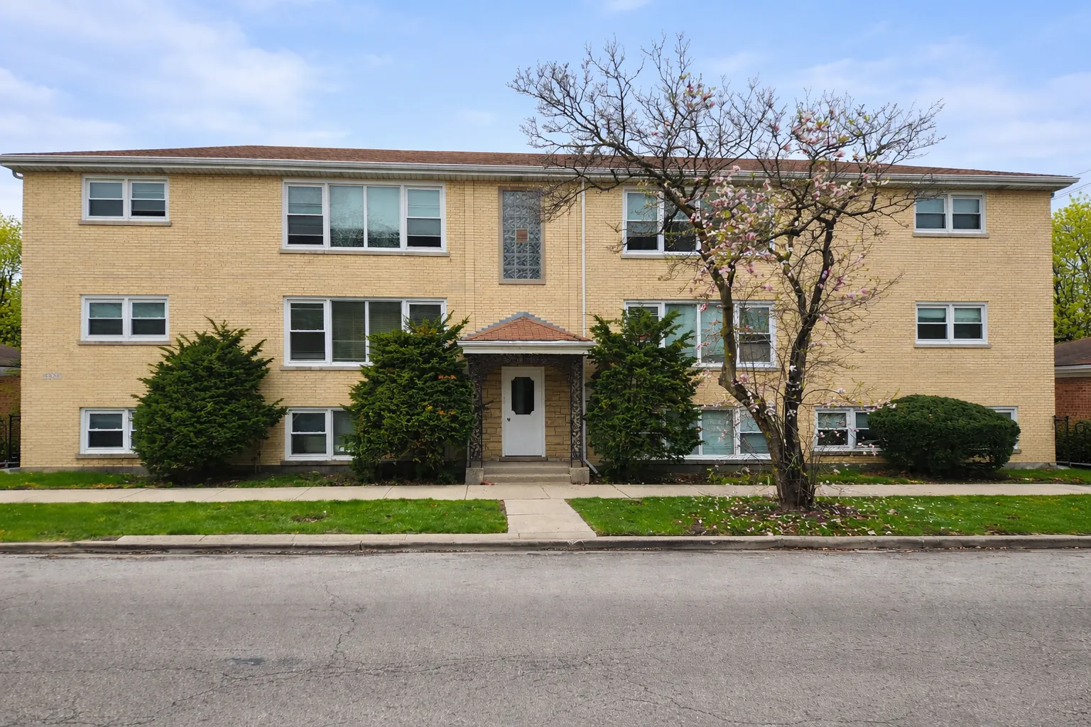 5834 W Montrose Ave, , 60634, USA 60634-unit#1S-Chicago-IL