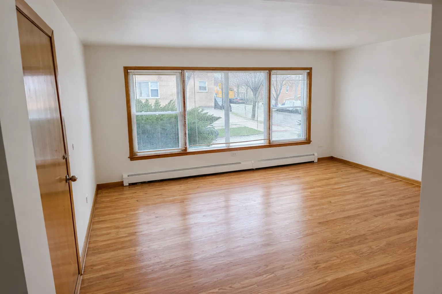 5834 W Montrose Ave, ,  60634, USA 60634-unit#1S-Chicago-IL