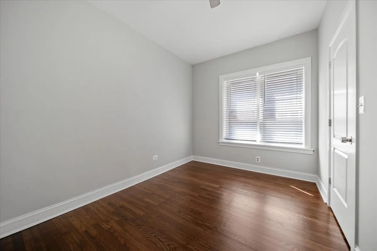 6635 S Ellis Ave, , 60637, USA 60637-unit#3S-Chicago-IL