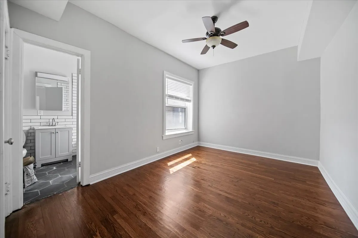6635 S Ellis Ave, , 60637, USA 60637-unit#3S-Chicago-IL