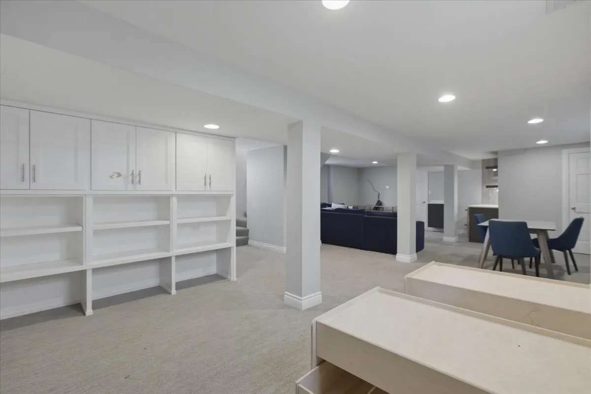 1828 W Berenice Ave, ,  60613, USA 60613-Chicago-IL