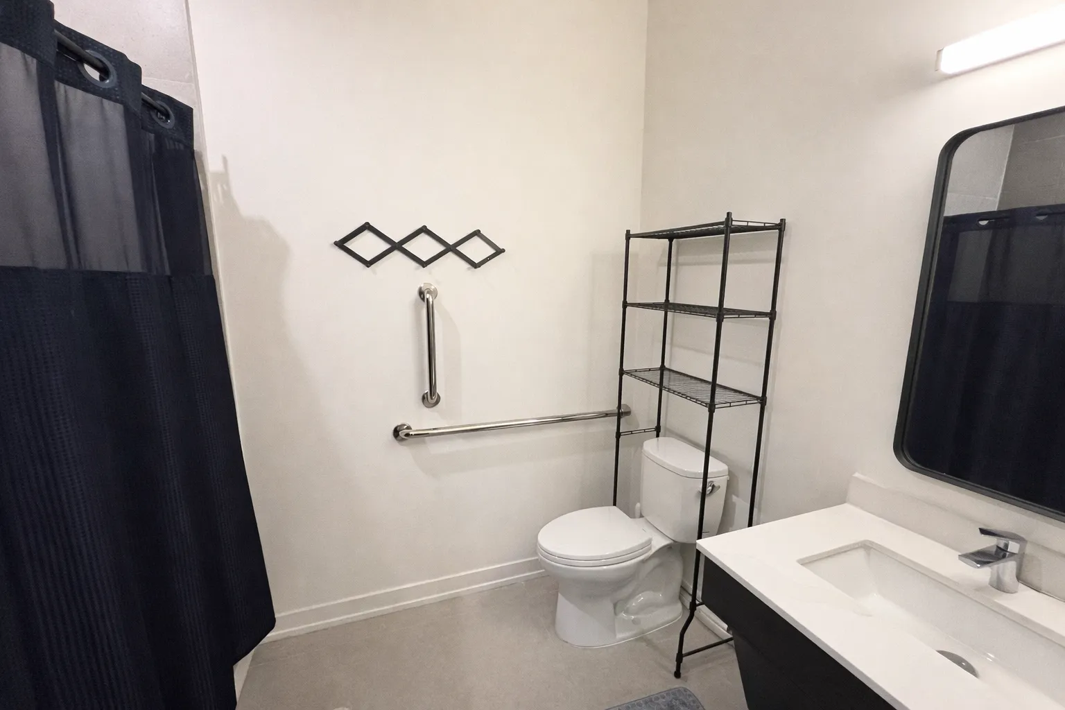 4513 N Clark St, ,  60640, USA 60640-unit#203-Chicago-IL