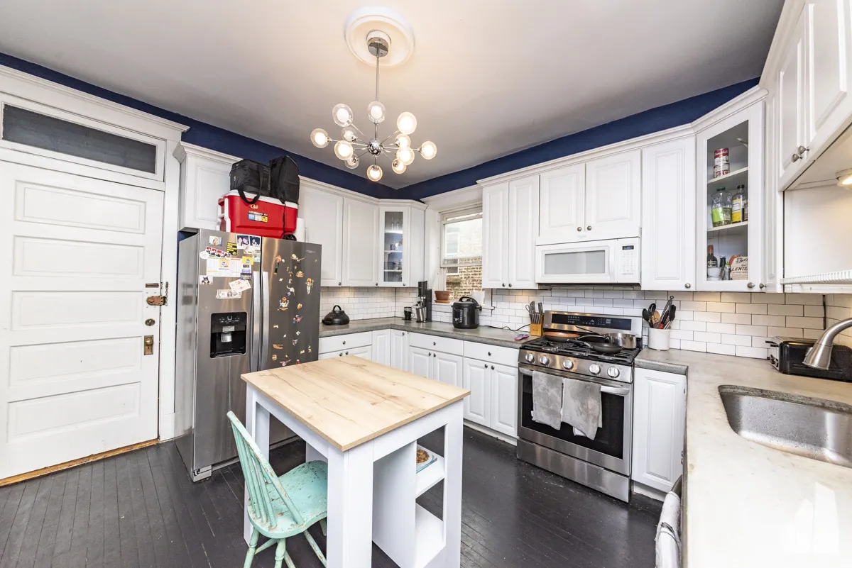 842 W Waveland Ave, ,  60613, USA 60613-unit#2-Chicago-IL