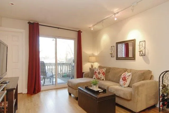 2036 N Larrabee St, ,  60614, USA 60614-unit#8-302-Chicago-IL