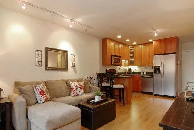 2036 N Larrabee St, ,  60614, USA 60614-unit#8-302-Chicago-IL