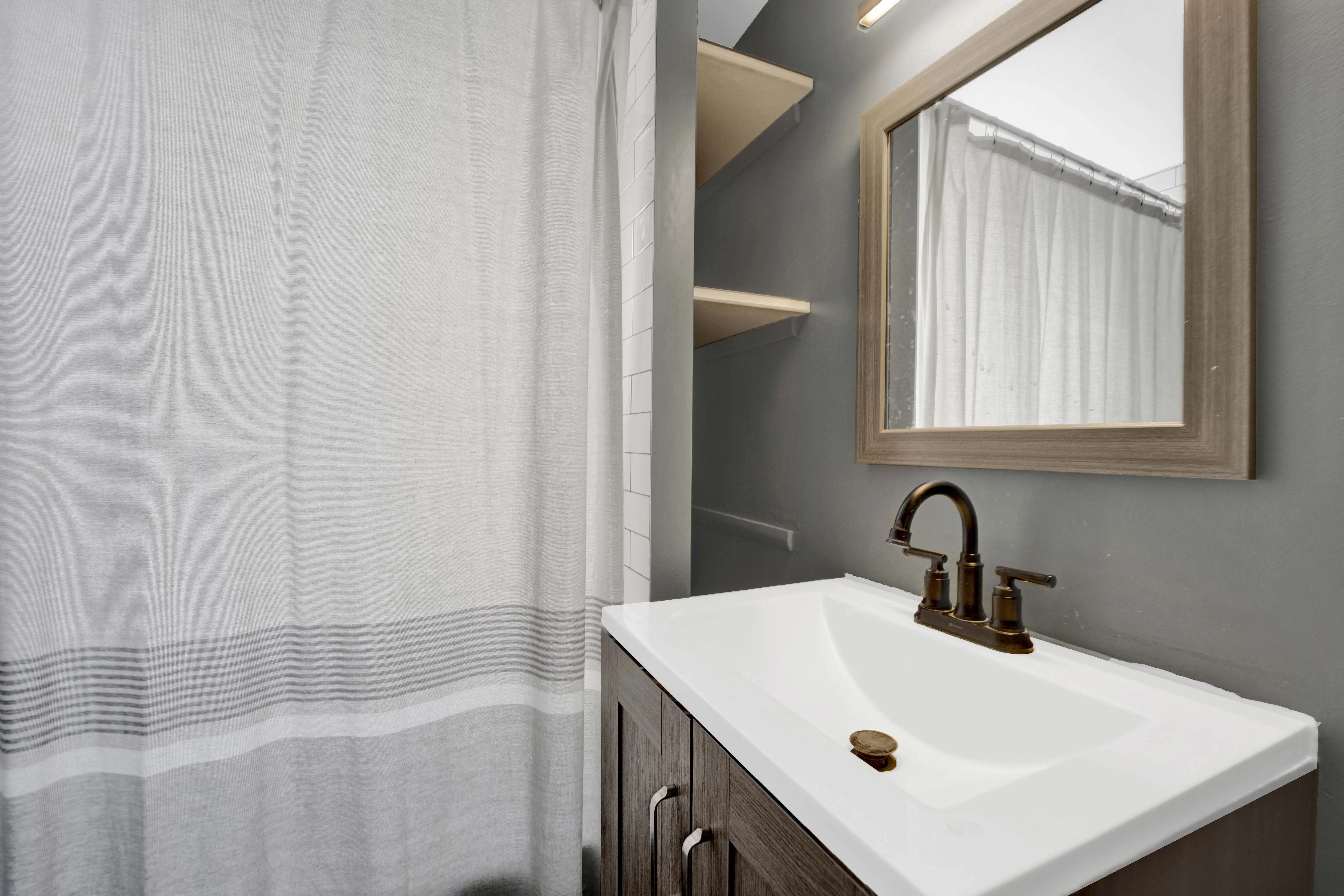 1625 W Hollywood Ave, , 60660, USA 60660-unit#3-Chicago-IL