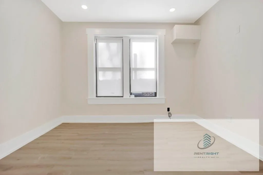 944 N Damen Ave, ,  60622, USA 60622-unit#2-F-Chicago-IL