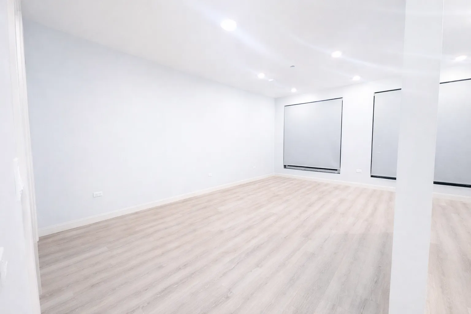 948 W Sunnyside Ave, ,  60640, USA 60640-unit#306-Chicago-IL