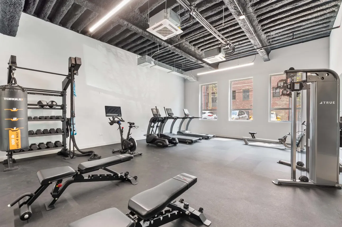948 W Sunnyside Ave, ,  60640, USA 60640-unit#306-Chicago-IL