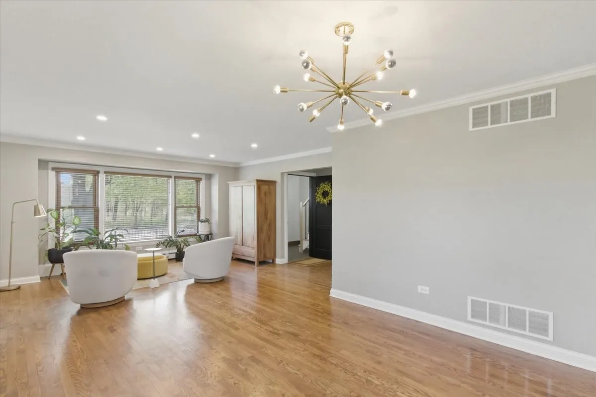 3018 N Whipple St, ,  60618, USA 60618-unit#1-Chicago-IL