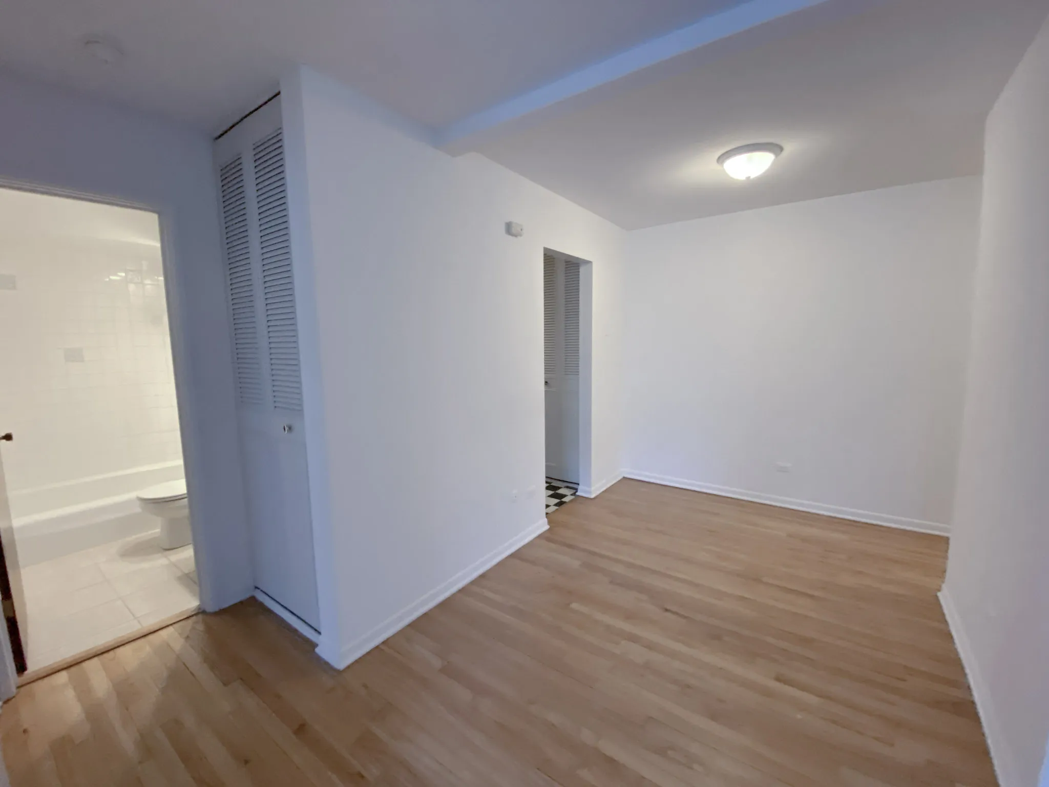 516 W Melrose St, ,  60657, USA 60657-unit#401-Chicago-IL