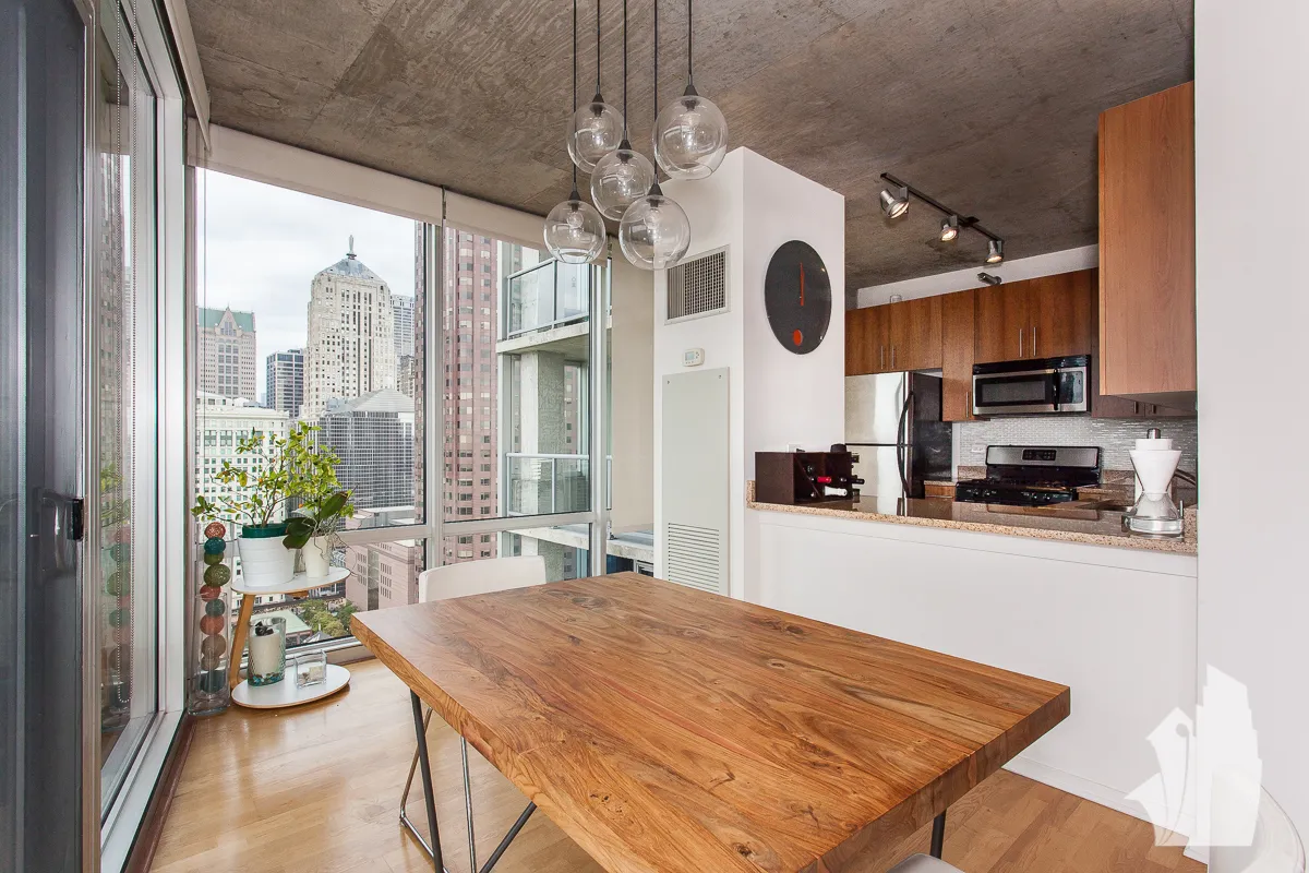 611 S Wells St, ,  60607, USA 60607-unit#2404-Chicago-IL