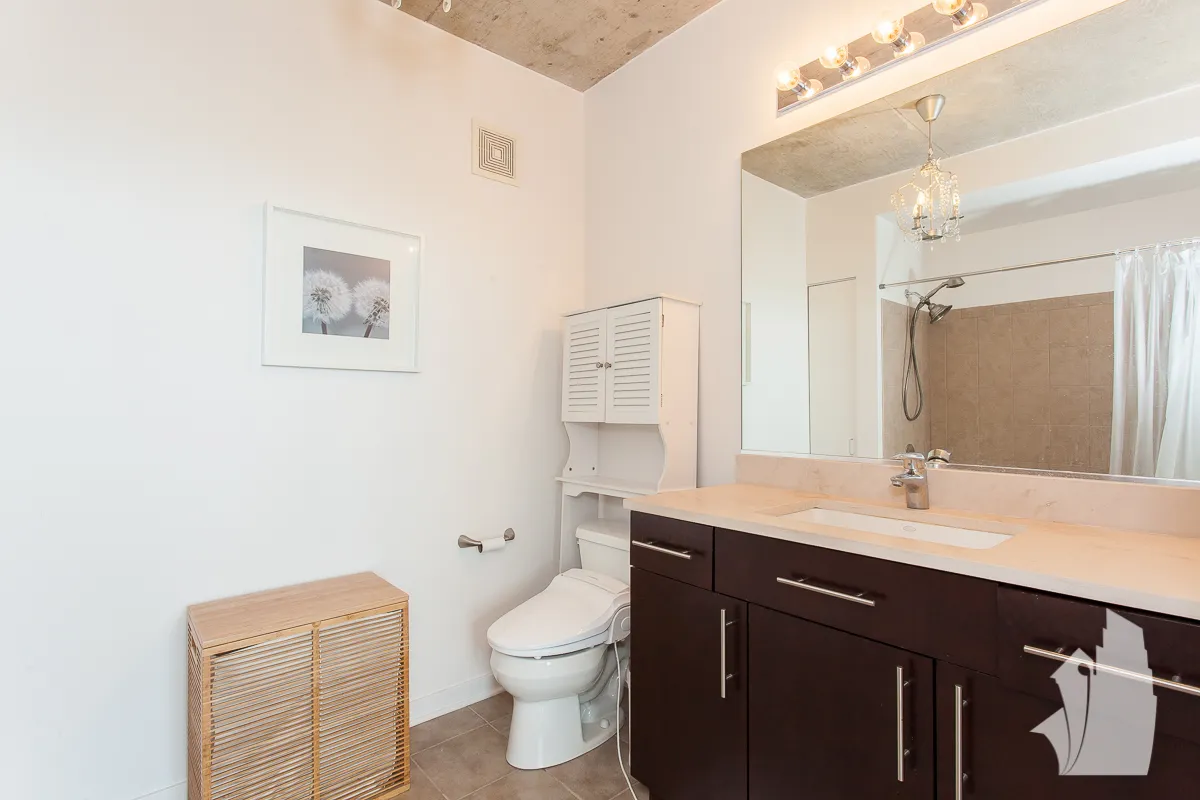 611 S Wells St, ,  60607, USA 60607-unit#2404-Chicago-IL