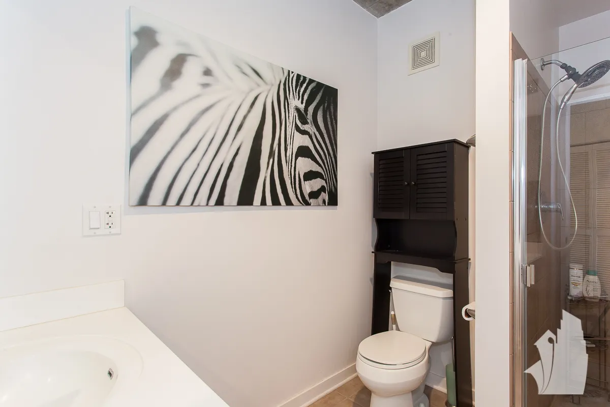 611 S Wells St, ,  60607, USA 60607-unit#2404-Chicago-IL