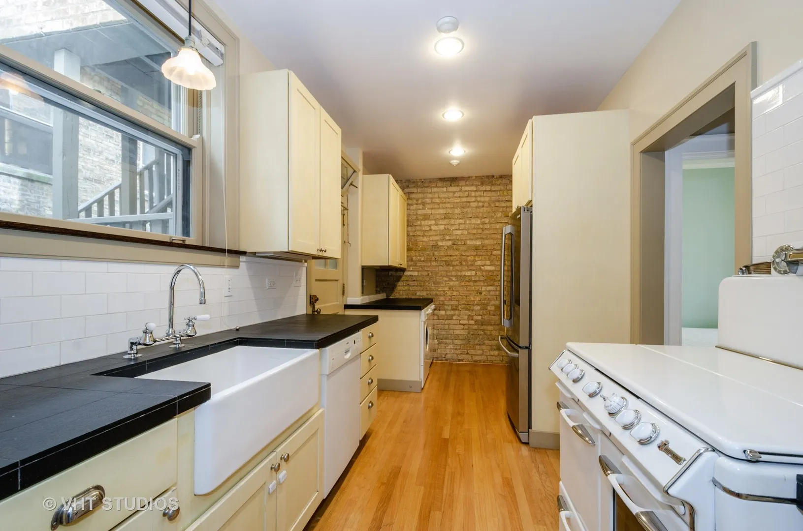 734 Hinman Ave, , 60202, USA 60202-unit#1-Evanston-IL