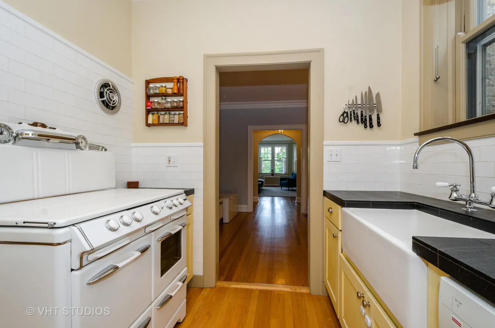 734 Hinman Ave, , 60202, USA 60202-unit#1-Evanston-IL