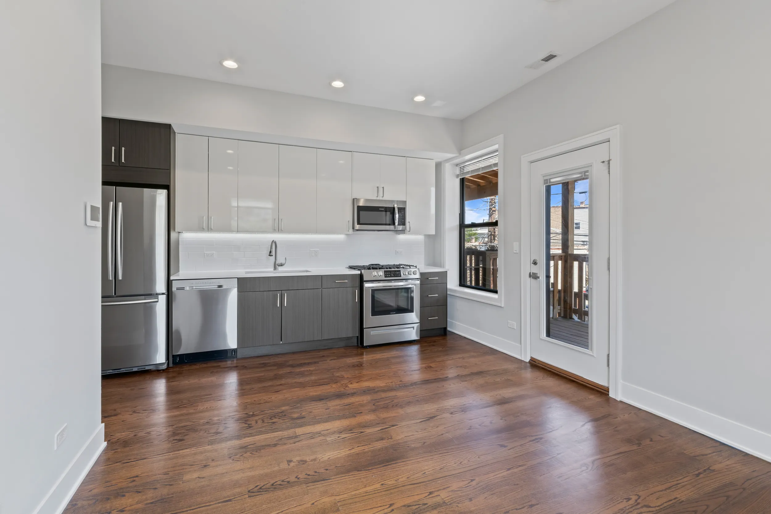 1472 W Summerdale Ave, ,  60640, USA 60640-unit#2RE-Chicago-IL