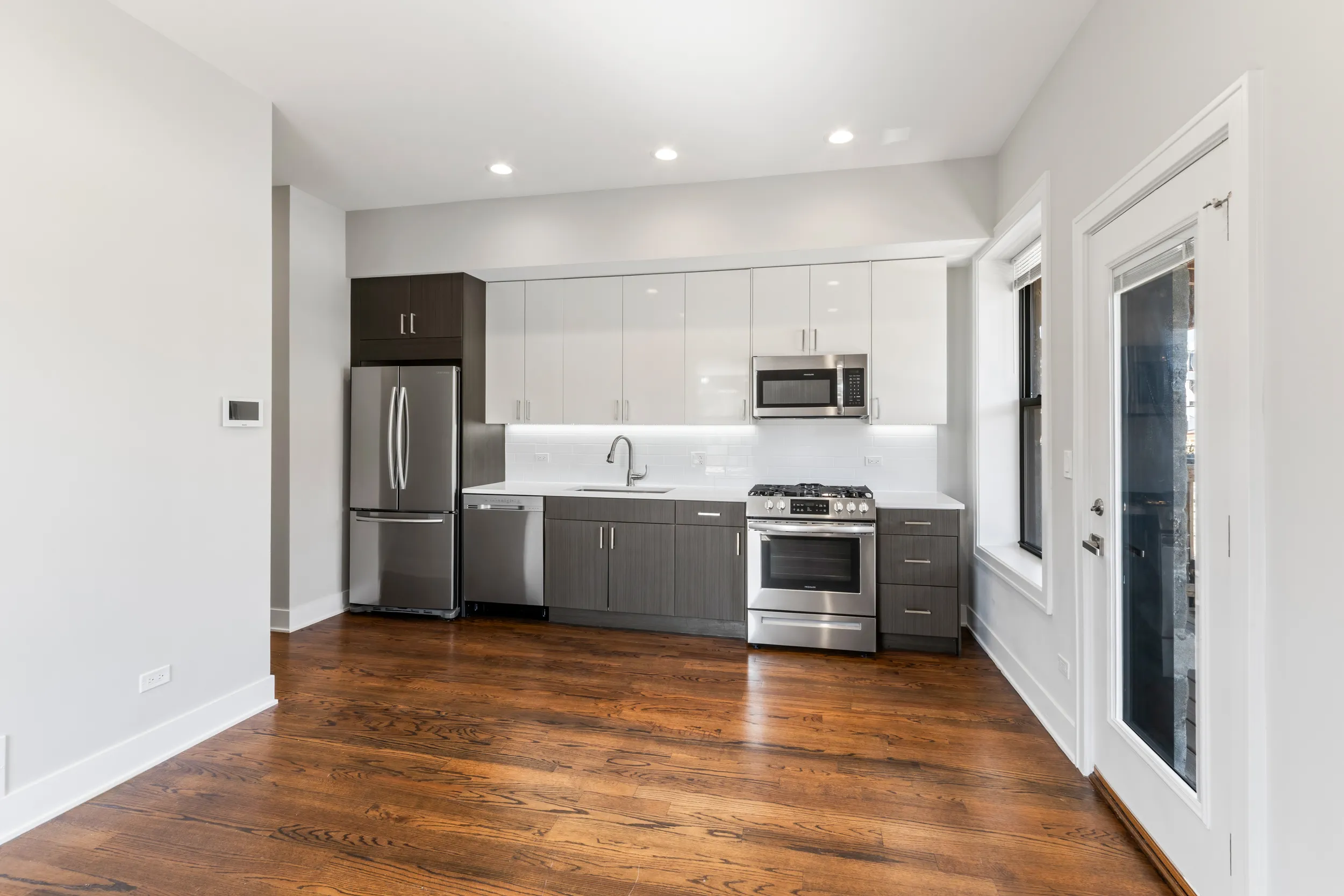 1472 W Summerdale Ave, ,  60640, USA 60640-unit#2RE-Chicago-IL