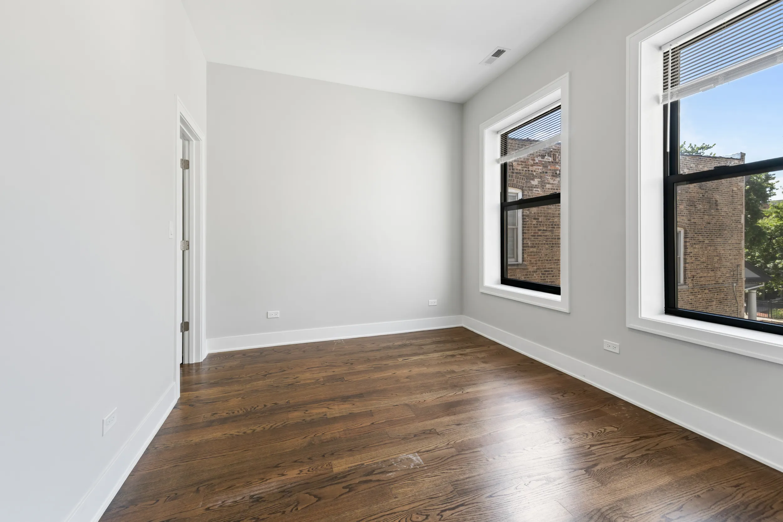 1472 W Summerdale Ave, ,  60640, USA 60640-unit#2RE-Chicago-IL