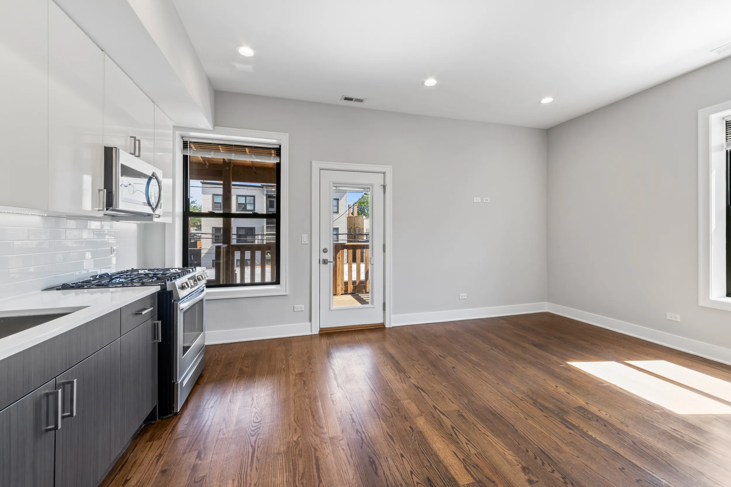 1472 W Summerdale Ave, ,  60640, USA 60640-unit#2RE-Chicago-IL
