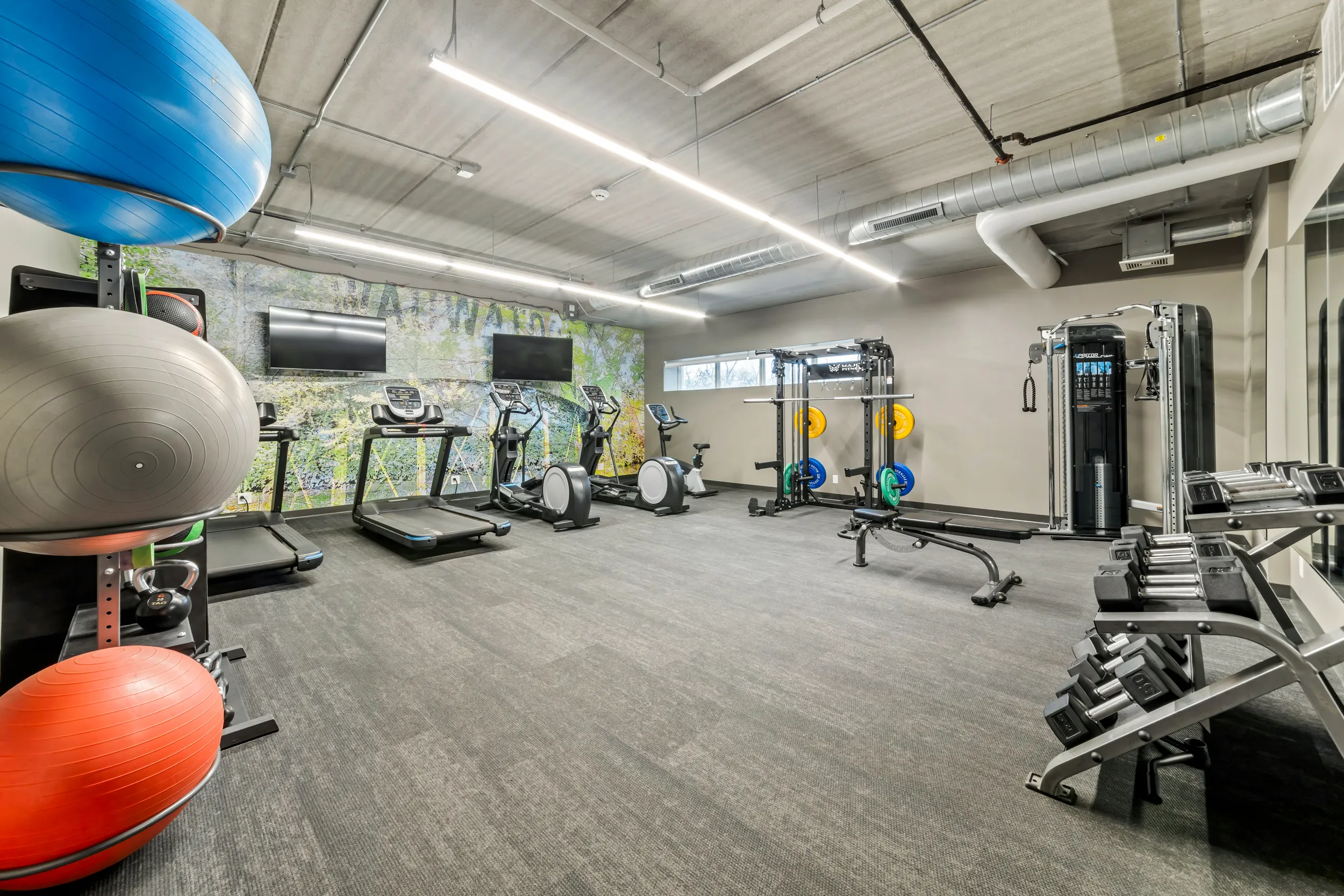 8041 W Bluemound Rd, , WI 53213, USA 53213-unit#207-Milwaukee-IL