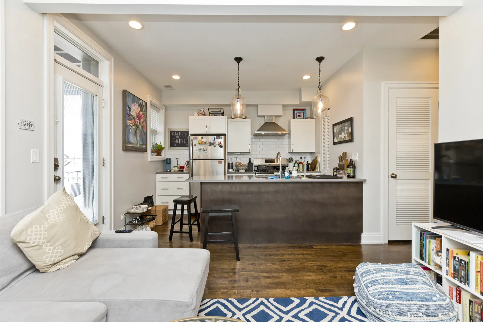 856 N Hermitage Ave, ,  60622, USA 60622-unit#2R-Chicago-IL