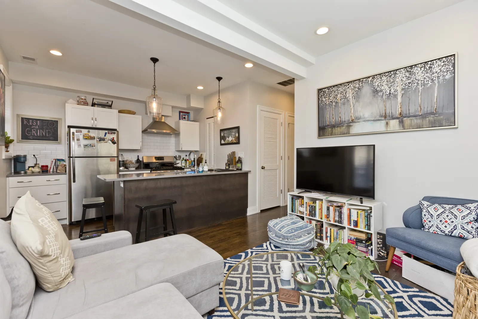 856 N Hermitage Ave, ,  60622, USA 60622-unit#2R-Chicago-IL