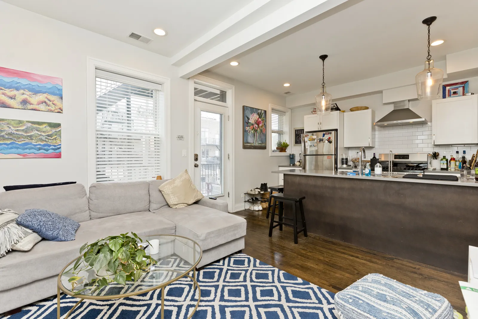 856 N Hermitage Ave, ,  60622, USA 60622-unit#2R-Chicago-IL