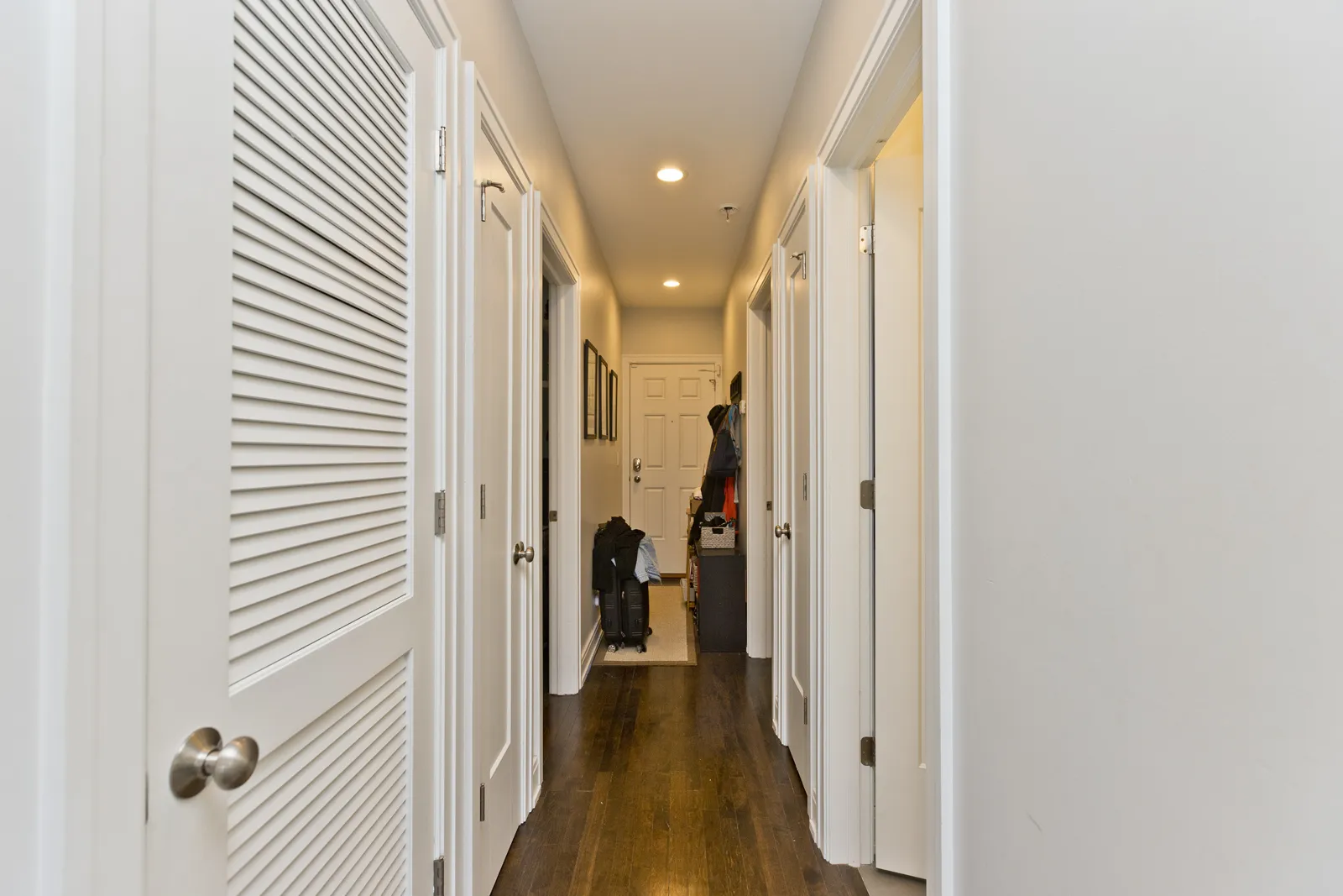 856 N Hermitage Ave, ,  60622, USA 60622-unit#2R-Chicago-IL